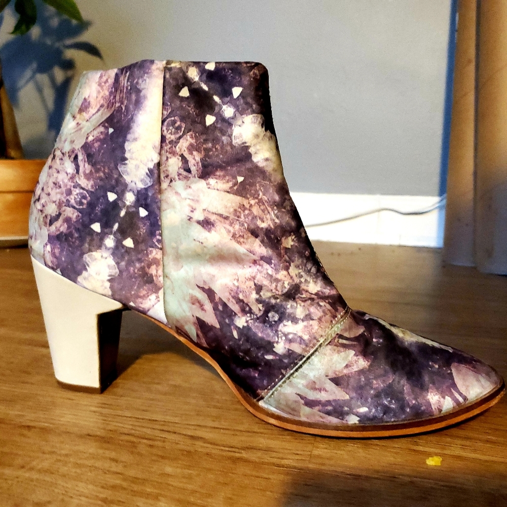 Ankle boots - Picture 2 of 4